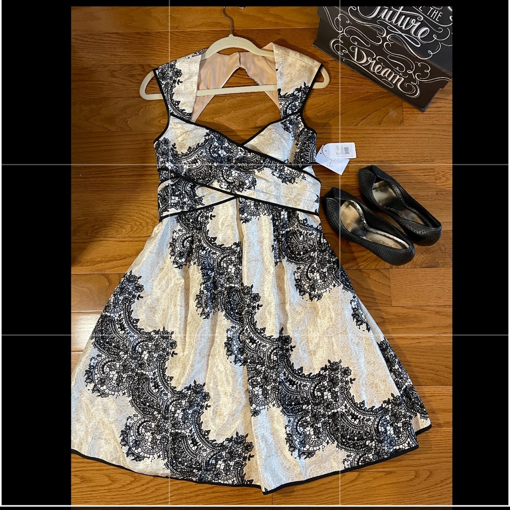 BNWT Jessica Simpson size 4